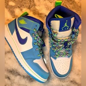 Nike Air Jordan 1 Mid SE Sprite Blue Sneakers